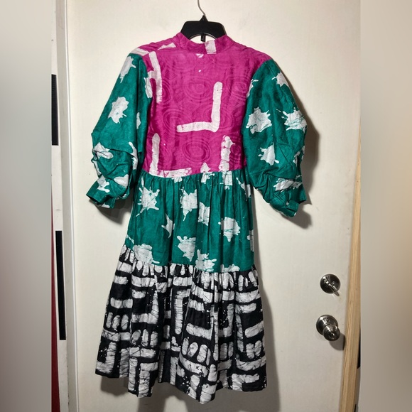 Busayo Tayo Mixed Batik Colors Midi Dress Puff Sleeves Pockets Size Small - Picture 6 of 16